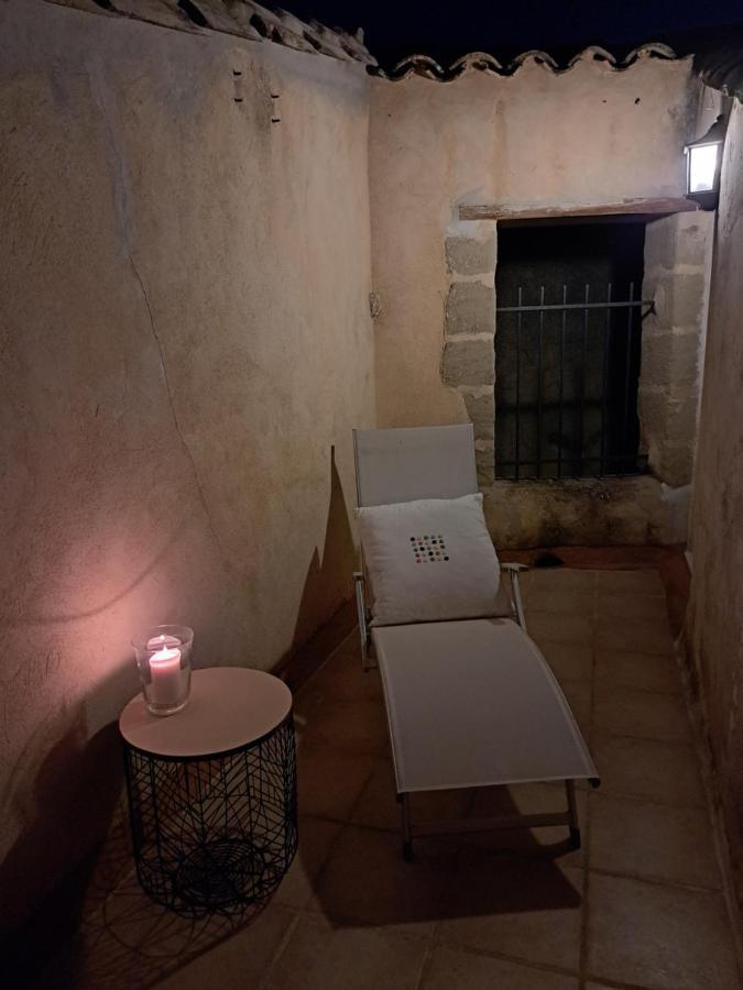 La Maison De Gisele Bed and Breakfast Saint-Victor-des-Oules Esterno foto