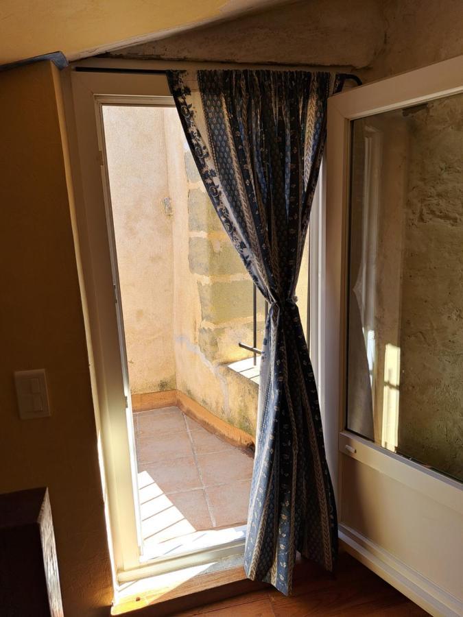 La Maison De Gisele Bed and Breakfast Saint-Victor-des-Oules Esterno foto